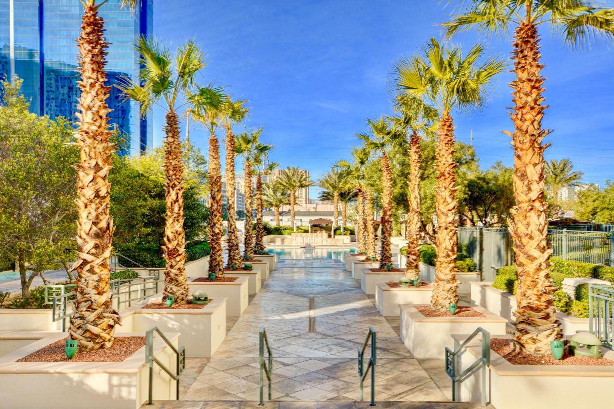Strip View Suites - No Resort Fee ! Las Vegas Esterno foto